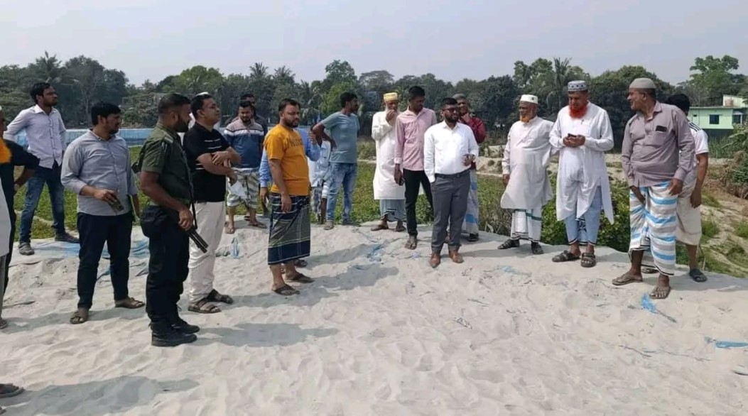 গজারিয়ায় প্রশাসনের গাফিলতিতে ফসলি জমি বিপন্ন