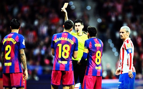 লাল কার্ডে সর্বনাশ, আতলেতিকোর কাছে হেরে চাপে বার্সা