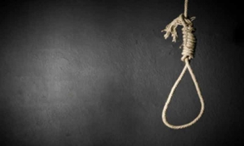 নীলফামারী ডোমারে গৃহবধূর ঝুলন্ত লাশ উদ্ধার: পরকীয়া নিয়ে স্বামী–পরিবারের পাল্টাপাল্টি অভিযোগ