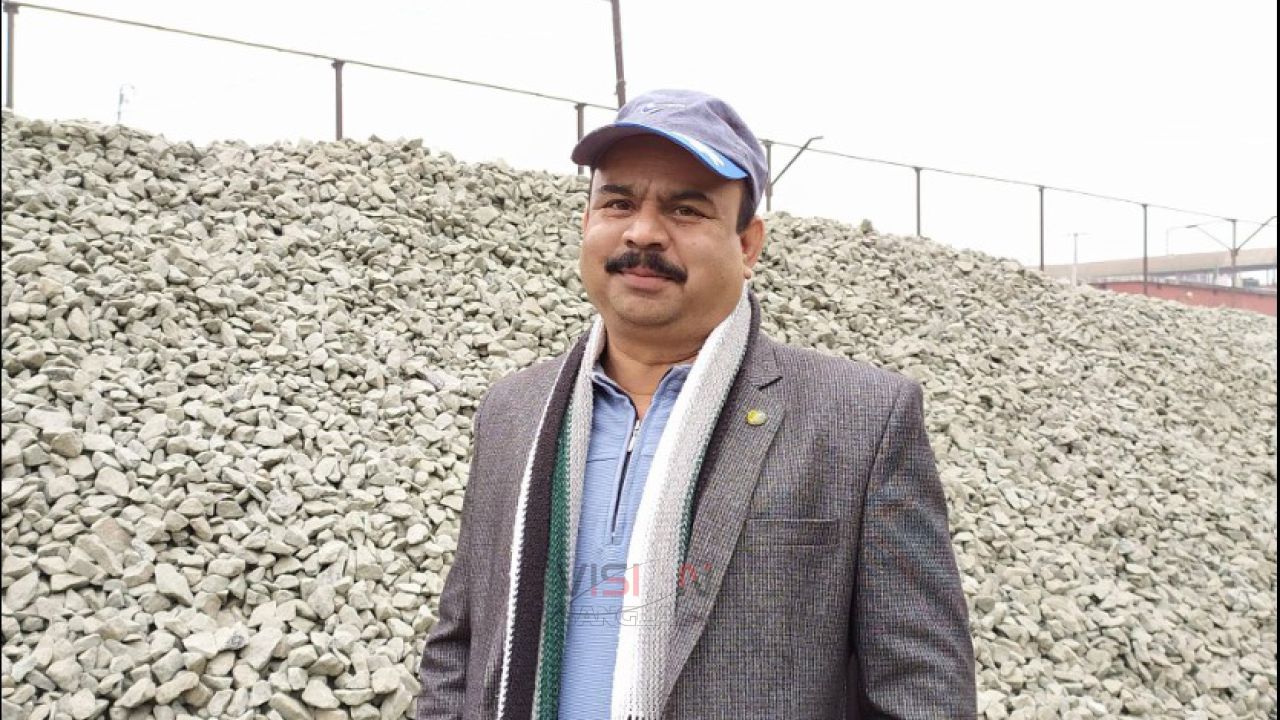 ঈশ্বরদীর নিবেদিতপ্রাণ সাংস্কৃতিক কর্মী ও সাংবাদিক আতাউর রহমান বাবলু
