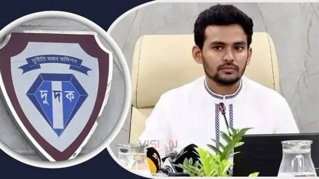 আসিফ মাহমুদ ও তার স্ত্রীর সম্পদের তথ্য চেয়ে বিএফআইইউকে দুদকের চিঠি