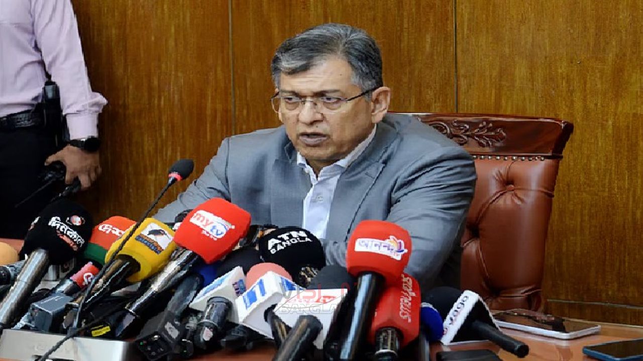 ‘ক্রসফায়ার’ নিয়ে আইজিপির বক্তব্য ঠিক হয়নি: স্বরাষ্ট্রমন্ত্রী