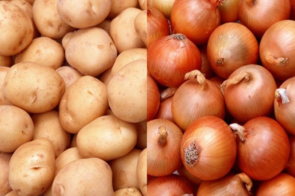 রাজধানীর পাইকারি বাজারে কমেছে আলু পিয়াঁজের দাম