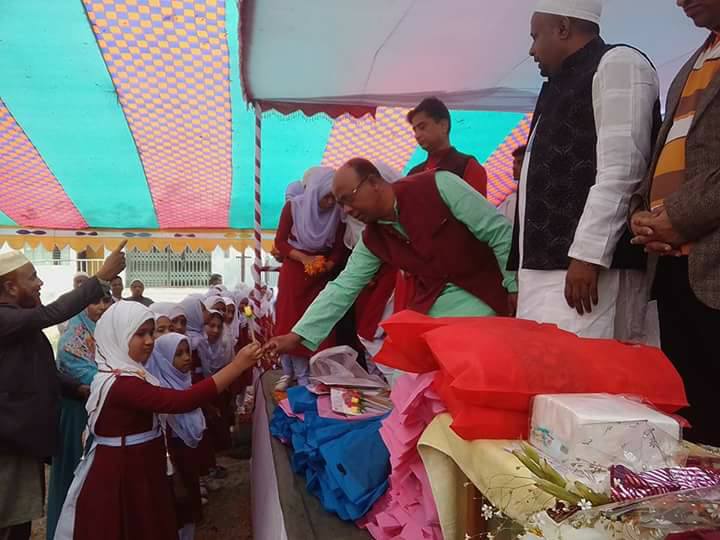 গজারিয়ায় নবীন বরন’ বিদায় অনুষ্ঠান ও বার্ষিক মিলাদ মাহ্ফিল