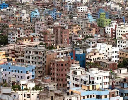 বাড়তি ব্যয়ের চাপে রাজধানীর সীমিত আয়ের মানুষ