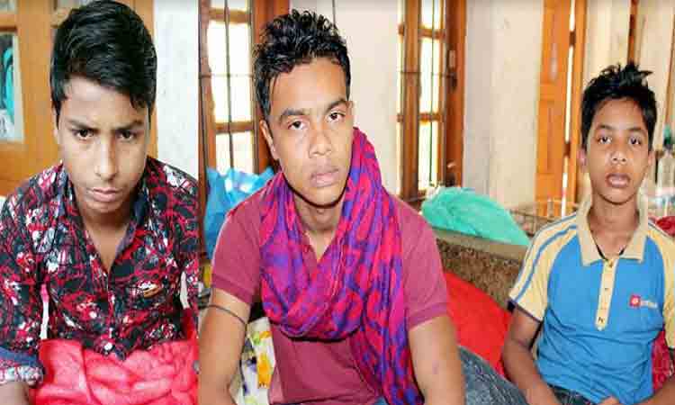 কুপ্রস্তাবে রাজি না হওয়ায় মারধর