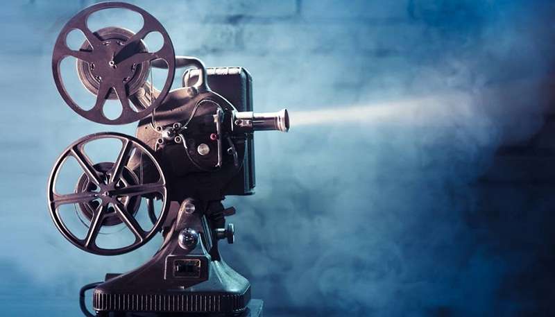 চলচ্চিত্রের দুরবস্থা ! শিল্পী ও পুঁজির অভাবেই নতুন ছবির দেখা নেই