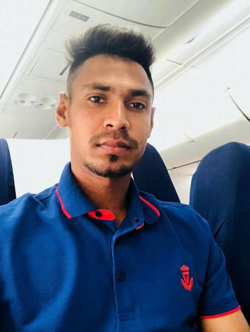 দলকে সমর্থন দিন : মোস্তাফিজ