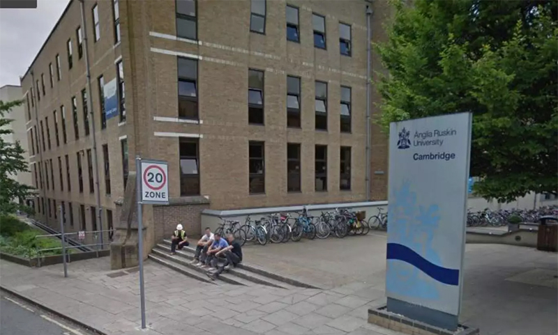 বিশ্ববিদ্যালয়ে পড়ে লাভ হয়নি, ক্ষতিপূরণ চেয়ে শিক্ষার্থীর মামলা