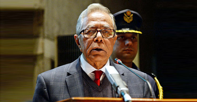 ‘সন্তানের এ প্লাস অর্জনে অশুভ প্রতিযোগিতা ছাড়ুন’