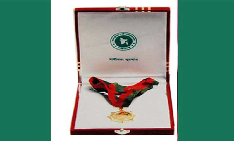 ১৮ বিশিষ্ট ব্যক্তিকে স্বাধীনতা পুরস্কার দিলেন প্রধানমন্ত্রী