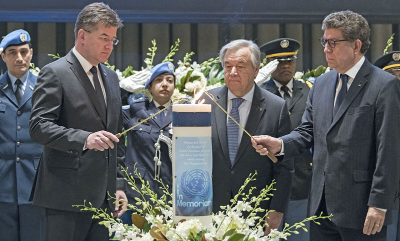 শান্তিরক্ষা মিশনে নিহত পাঁচ বাংলাদেশিসহ কর্মীদের স্মরণ করল জাতিসংঘ