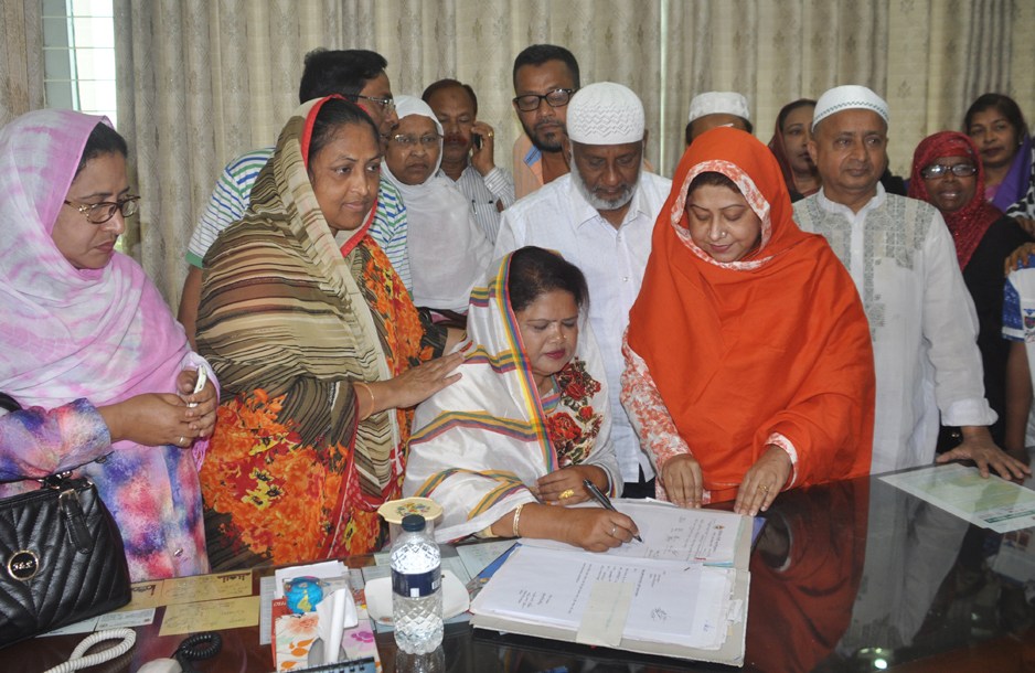 বরিশালে সিটি কর্পোরেশনে প্রথম নারী মেয়র –শরীফ তাছলিমা কালাম পলি