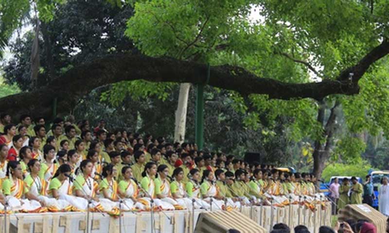 রমনায় জমজমাট বর্ষবরণ অনুষ্ঠান