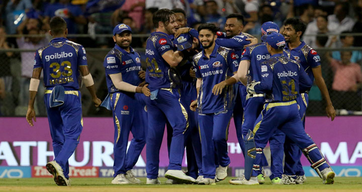 পাঞ্জাবের বিপক্ষে দারুণ জয়ে আশা টিকিয়ে রাখল মুম্বাই