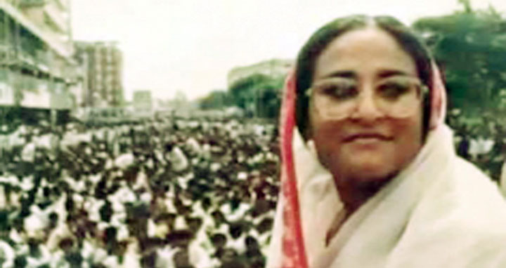 শেখ হাসিনার স্বদেশ প্রত্যাবর্তন দিবস আজ