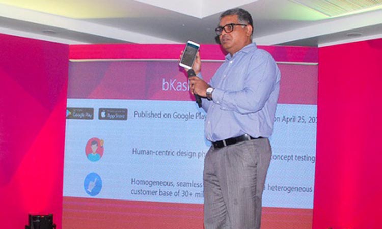 লেনদেনকে সহজ ও নিরাপদ করতে বিকাশ অ্যাপ