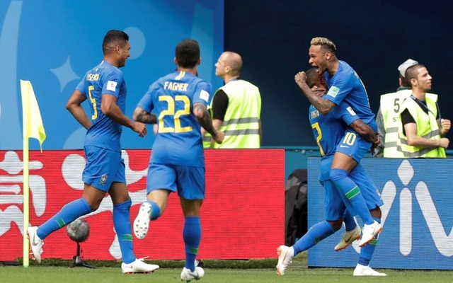 ২-০ গোলে কোস্টারিকাকে উড়িয়ে দিয়েছে ব্রাজিল