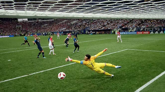 প্রযুক্তির বিপ্লব: বিশ্বকাপ ফাইনালে নতুন ইতিহাস