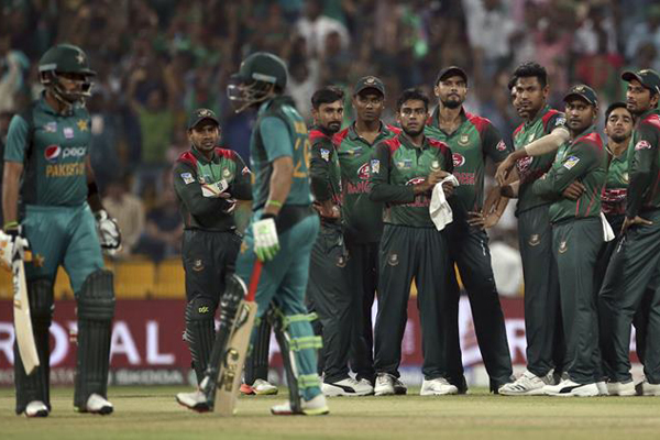 পাকিস্তানকে হারিয়ে এশিয়া কাপের ফাইনালে টাইগাররা