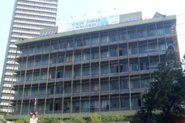 ‘খেলাপি ঋণ আদায় হয় না রাজনৈতিক কারণে’