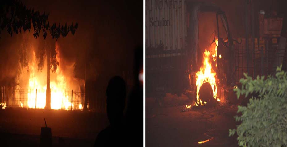 সাভারে ডিইপিজেড এর মধ্যে ১৫টি গাড়িতে আগুন