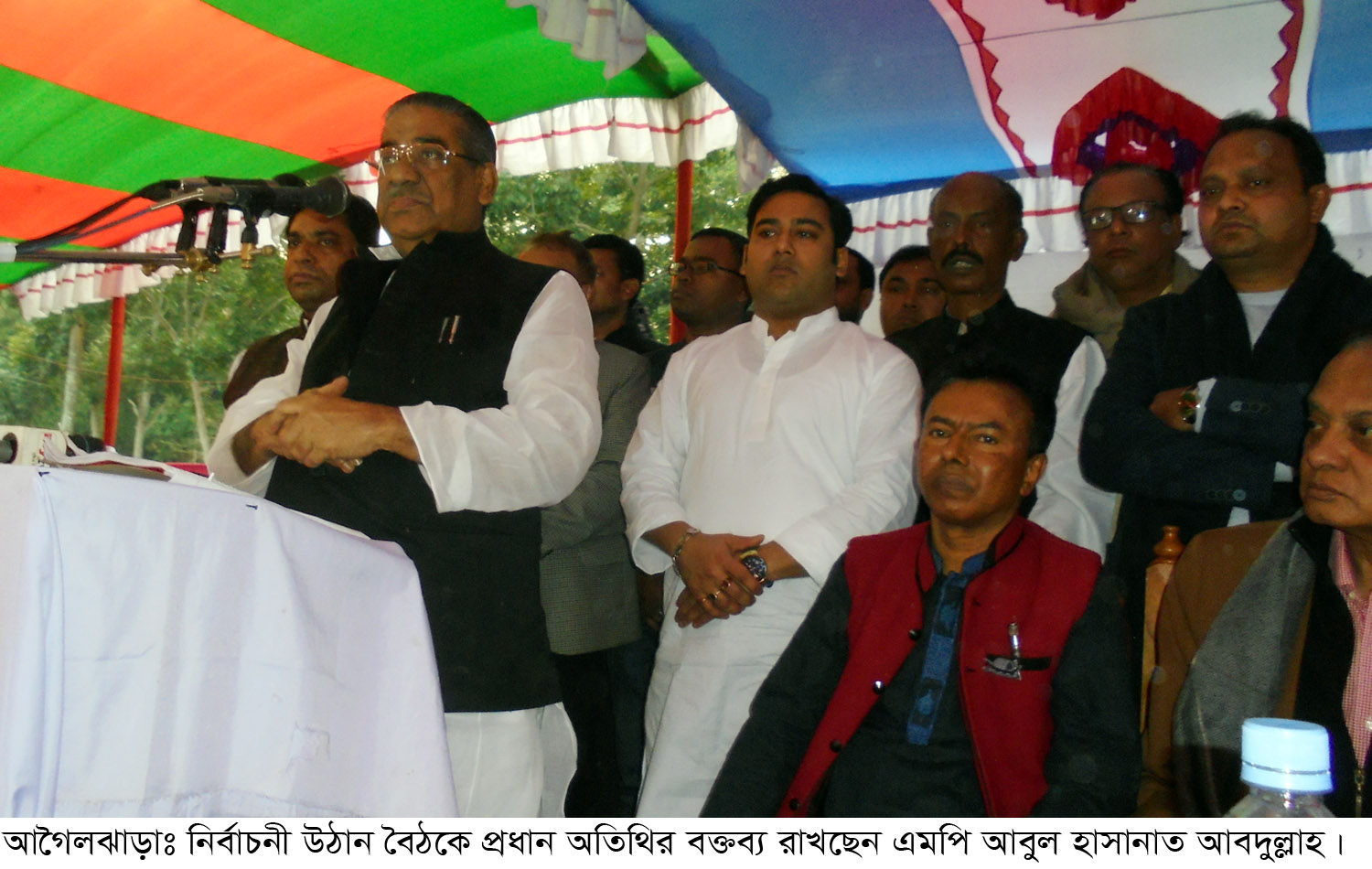 দেশের উন্নয়নের ধারা অব্যাহত রাখতে নৌকায় ভোট দিন উঠান বৈঠকে: আবুল হাসানাত আবদুল্লাহ