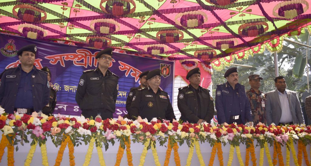 সাম্প্রদায়িক সম্প্রীতি বিনষ্টকারীদের কঠোর হস্তের দমন করবে ঠাকুরগাঁওয়ে র‌্যাব মহাপরিচালক