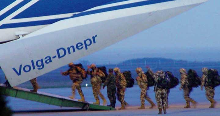 ইরাক থেকে সরিয়ে নেয়া হচ্ছে বিভিন্ন দেশের সৈন্য