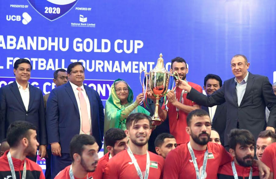 খেলাধুলার মধ্যদিয়েই আমাদের ছেলে-মেয়েরা এগিয়ে যাক : প্রধানমন্ত্রী