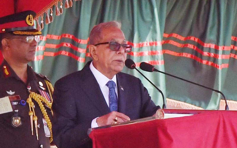 সীমান্তে চোরাচালান রোধে সজাগ থাকুন : বিজিবিকে রাষ্ট্রপতি