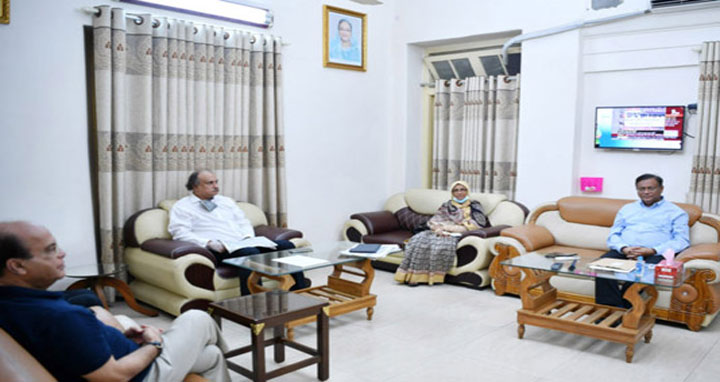 করোনা সংকট মোকাবেলায় সরকার ও গণমাধ্যম ঐক্যবদ্ধভাবে কাজ করবে’