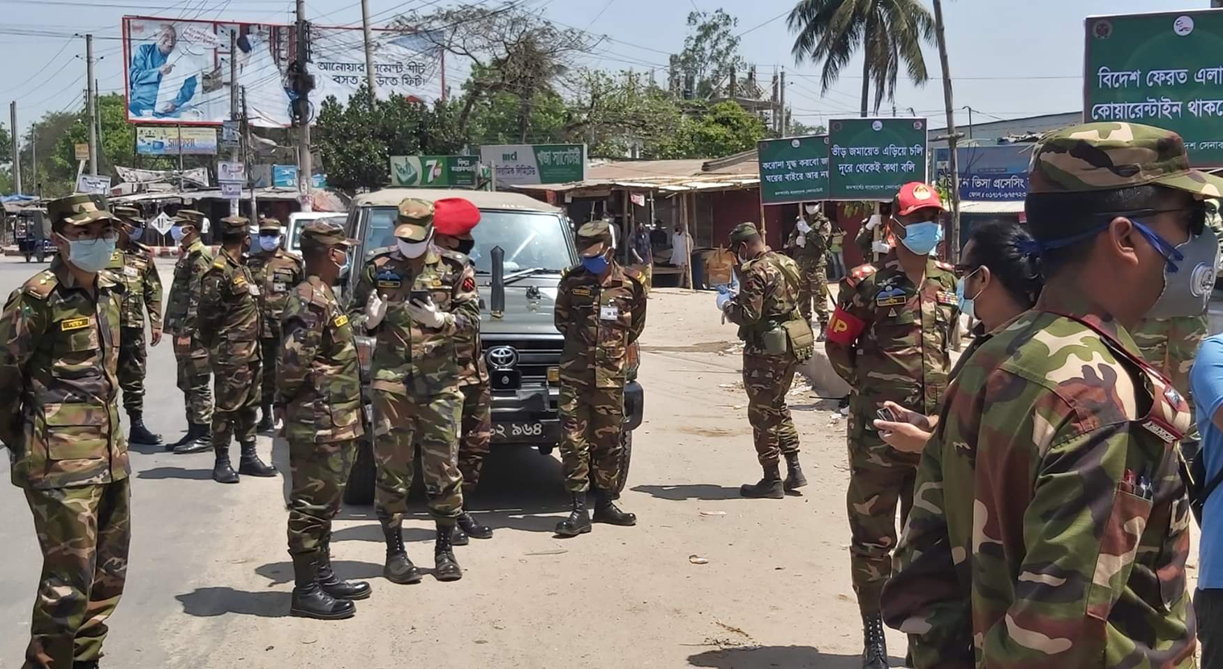 করোনা পরিস্থিতি স্বাভাবিক না হওয়া পর্যন্ত ঠাকুরগাঁওয়ে মাঠে থাকবে সেনাবাহিনী