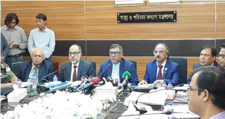 জরুরি প্রয়োজন ছাড়া বিদেশে আসা-যাওয়া করবেন না: স্বাস্থ্যমন্ত্রী