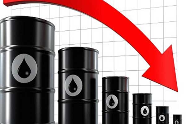 ২১ বছর আগে ফিরে গেল জ্বালানি তেলের দাম