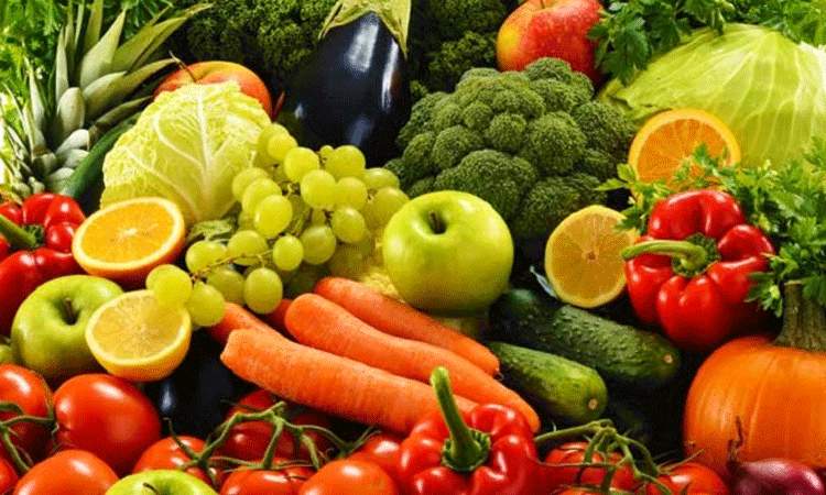 ভাইরাসের বিরুদ্ধে লড়াই করতে যেসব ফল খাবেন বেশি বেশি