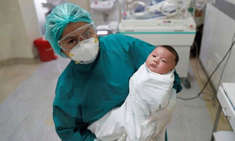 থাইল্যান্ডে করোনা আক্রান্তের পর সুস্থ হলেন এক মাসের শিশু