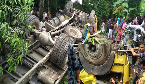 গাইবান্ধায় ট্রাক উল্টে ১৩ জন নিহত