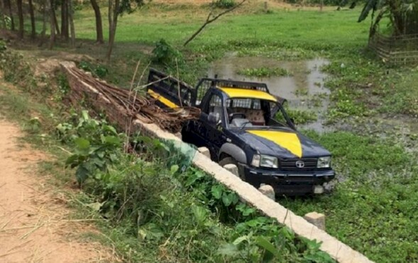 মাধবপুরে পিকআপ ভ্যান উল্টে দুইজন নিহত
