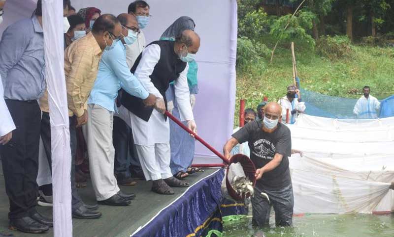 আগামীতে অর্থনীতিতে বড় ভূমিকা রাখবে মাছ : মৎস্য ও প্রাণিসম্পদ মন্ত্রী