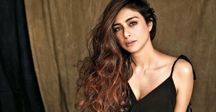 তিন কোটিতে রাজি টাবু, সময় ১৫ মিনিট!