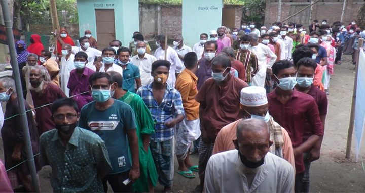 ভোটগ্রহণ চলছে বগুড়া-১ ও যশোর-৬ আসনে উপনির্বাচনের