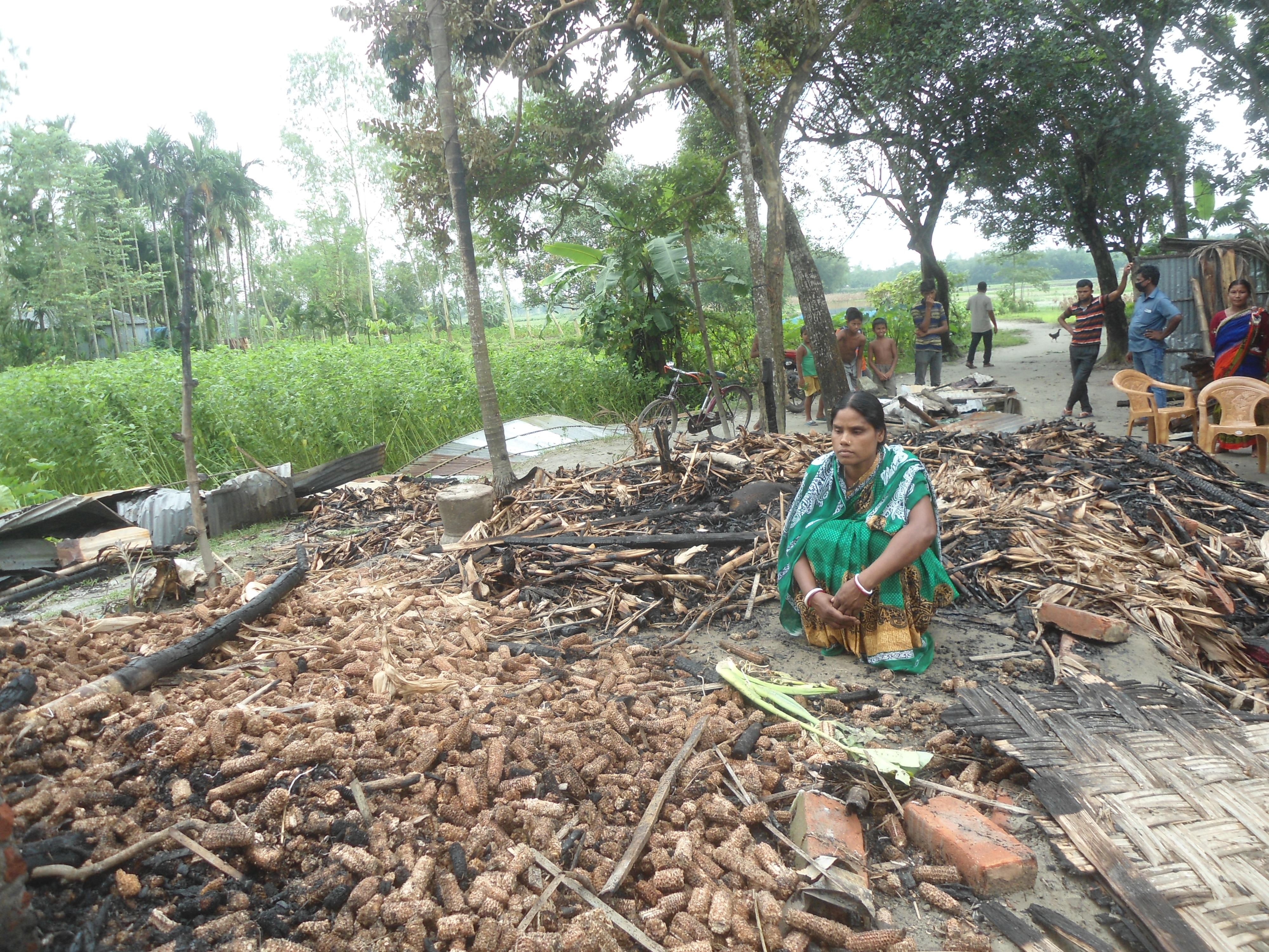 ডিমলায় পূর্ব শত্রুতার জেরে বসত ভিটায় আগুন