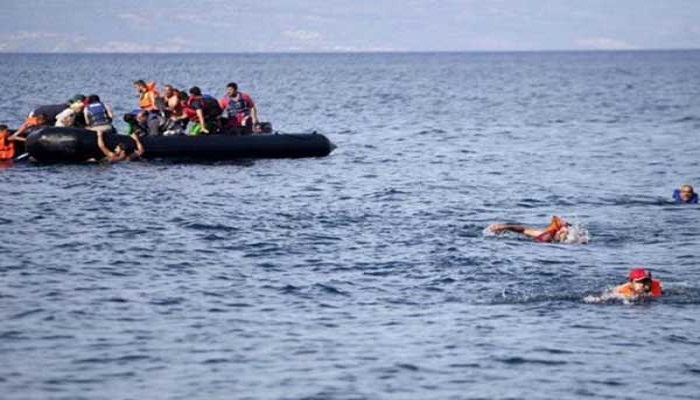 ইতালিতে অভিবাসীবাহী নৌকাডুবি, ৪১ জনের মৃত্যু