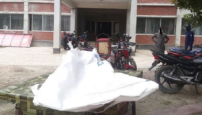 সাতক্ষীরায় পারিবারিক কলহের জেরে গৃহবধূ খুন, আটক ৩