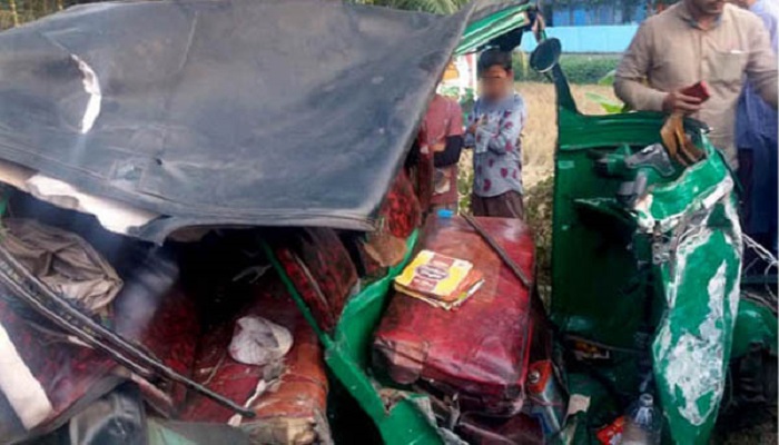 সিলেটে বাস-অটোরিকশার সংঘর্ষে নিহত ৩