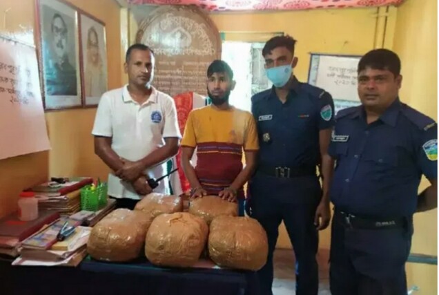 মাধবপুরে ভারতীয় গাঁজাসহ গ্রেফতার ১
