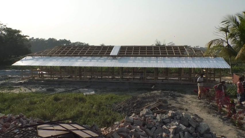 পিরোজপুর জেলার নাজিরপুরে ৩ কিলোমিটারে ৪টি মাধ্যমিক বিদ্যালয়, বিধি লঙ্ঘন করে আরও একটির প্রস্তাবনা