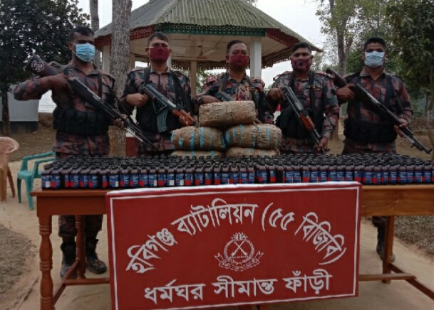 মাধবপুরে বাসার ছাদ থেকে বিপুল পরিমাণ মাদক উদ্ধার