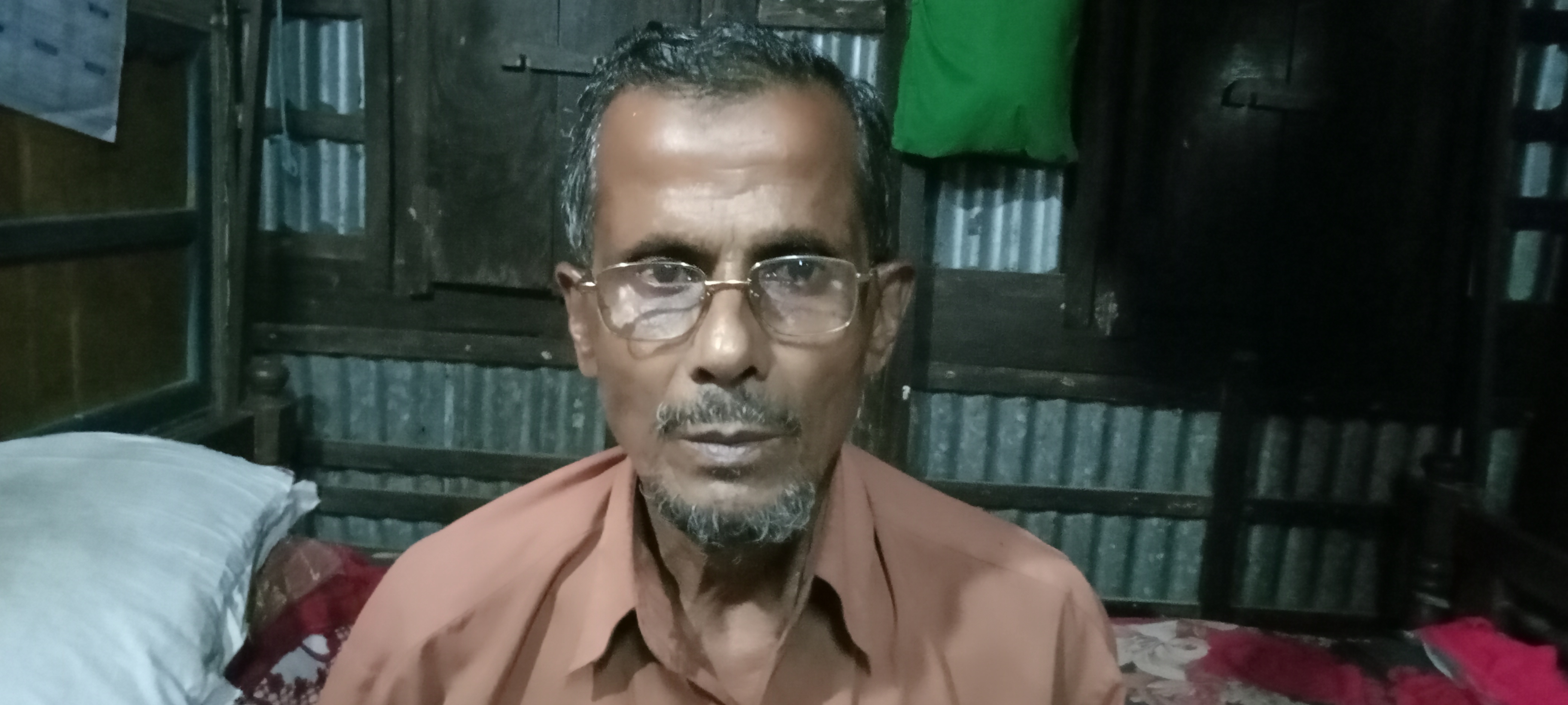 পিরোজপুরের পাড়েরহাট বাজারে টিসিবি পন্য বিক্রয় কালে বিক্রেতার উপরে আর্তকিত হামলার অভিযোগ: